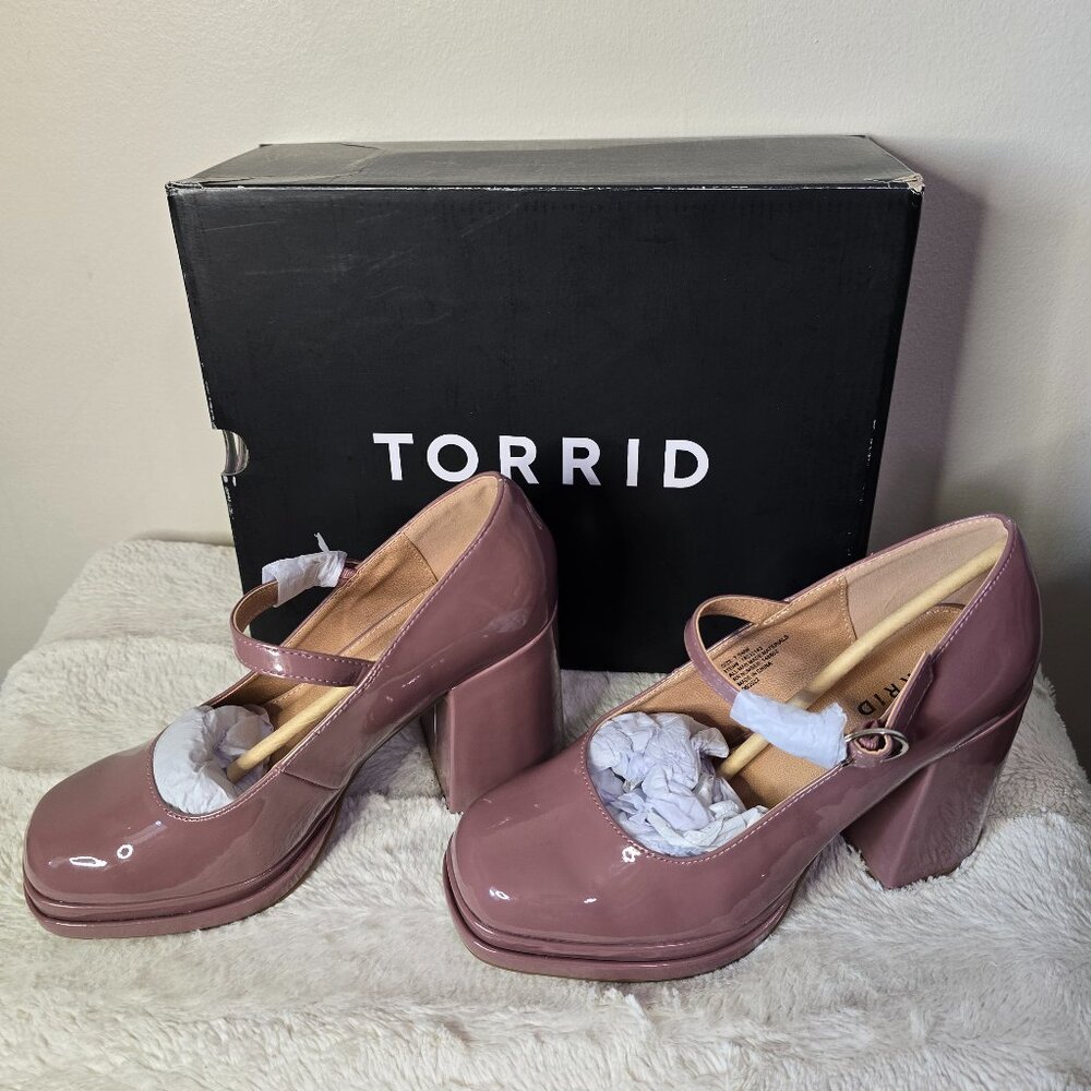 Torrid - 7.5W - Rose Double Platform Mary Jane
